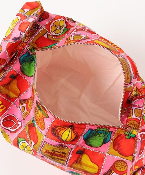 Ray BEAMS(レイビームス)の「HEY!Mrs ROSE / Metallic Bushy バッグ(トートバッグ・レディース・レッド/ブラック・ONE SIZE)」の7枚目の写真