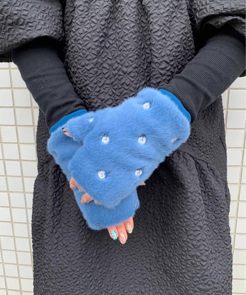 Casselini(キャセリーニ)の「Casselini(キャセリーニ)フラワー刺繍アームウォーマー(手袋・レディース・ブルー/オレンジ/オフホワイト・FREE)」の19枚目の写真