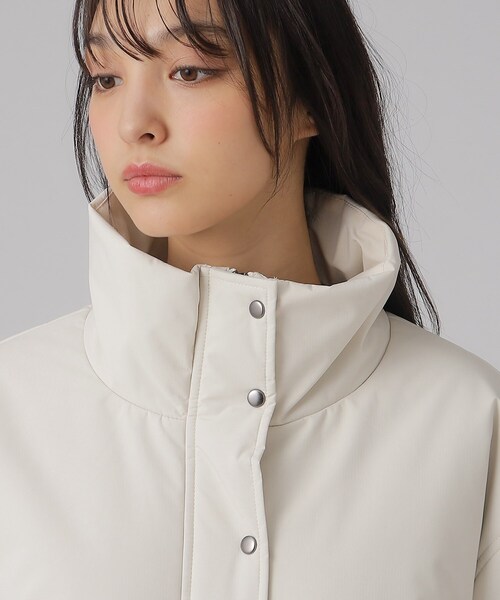 Cutie Blonde（キューティーブロンド）の「◆中綿スタンドカラー オーバーサイズコート【SHOO WARM】（その他アウター・レディース・ブラック/アイボリー・00）」の14枚目の写真