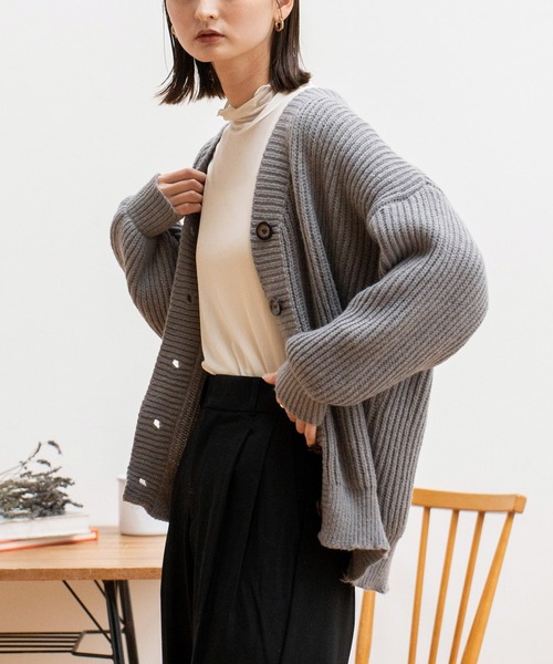 VitaFelice(ヴィータフェリーチェ)の「ゆったり ロング ニット カーディガン【長袖】(カーディガン/ボレロ・レディース・ベージュ/ブラウン/グレー・FREE)」の21枚目の写真