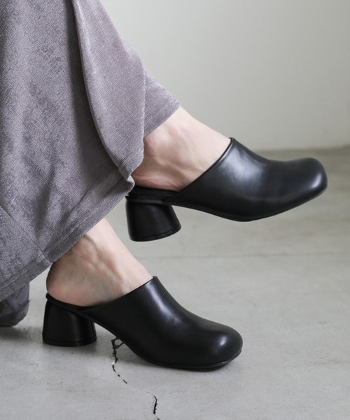 select MOCA(セレクトモカ)の「サボサンダル(サンダル・レディース・ブラック/ライトベージュ・SMALL/MEDIUM/LARGE)」の1枚目の写真