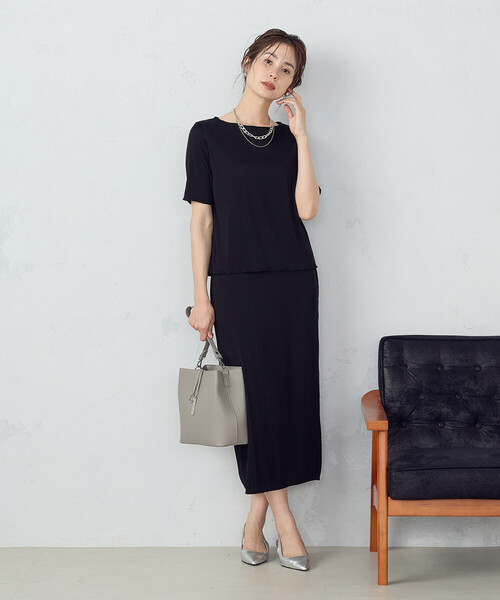 MONO COMME CA(モノコムサ)の「ロゴプレートミニバッグ(ハンドバッグ・レディース・ブラック/グレー/ベージュ・FREE)」の12枚目の写真