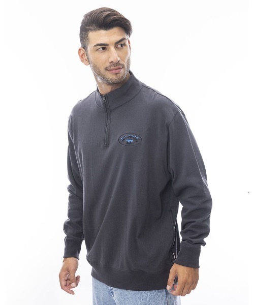 BILLABONG（ビラボン）の「BILLABONG メンズ HALF ZIP トレーナー 【2024年春夏モデル】/ビラボンワンポイント胸ブランドロゴリラックスシルエットハーフZIPスウェットトレーナー（スウェット・メンズ・ネイビー/オフホワイト/ホワイト・X-LARGE/MEDIUM/LARGE）」の4枚目の写真