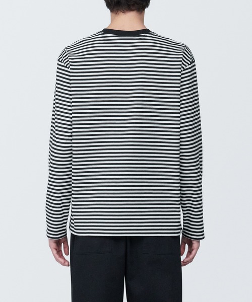 無印良品（ムジルシリョウヒン）の「紳士　天竺編みクルーネック長袖Ｔシャツ（ボーダー）（Tシャツ/カットソー・メンズ・ブラック系/ピンク系/ブルー系2/グレー系その他/イエロー系9/スモーキーグリーン系1・S/XL/M/L）」の9枚目の写真