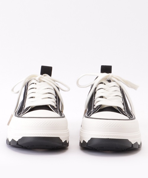Lace Ladies（レースレディース）の「配色 ライン 厚底 キャンバス スニーカー（スニーカー・レディース・ホワイト/ブラック・ 25/24.5/24/23.5/23/22.5）」の9枚目の写真