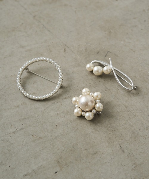 PUAL CE CIN（ピュアルセシン）の「パールサークルブローチ（ブローチ/コサージュ・レディース・その他・ONE SIZE）」の6枚目の写真