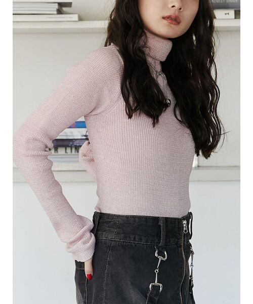 jouetie（ジュエティ）の「ベーシックカラータートルニット（ニット/セーター・レディース・ライトブルー/ピンク/オフホワイト・MEDIUM）」の8枚目の写真