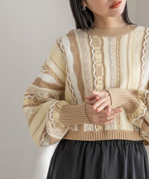 LOWRYS FARM(ローリーズファーム)の「2WAY柄ショートカーディガン 102893(ニット/セーター・レディース・オフホワイト/ブラック/ベージュ・FREE)」の12枚目の写真