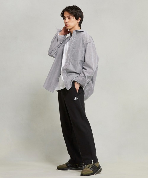 adidas(アディダス)の「エッセンシャルズ プラス レギュラーフィット スモールロゴ フレンチテリー オープンヘムパンツ(その他パンツ・メンズ・ブルー/グレー/ブラック・XX-LARGE/3XL/LARGE/MEDIUM/SMALL/X-LARGE/X-SMALL)」の20枚目の写真