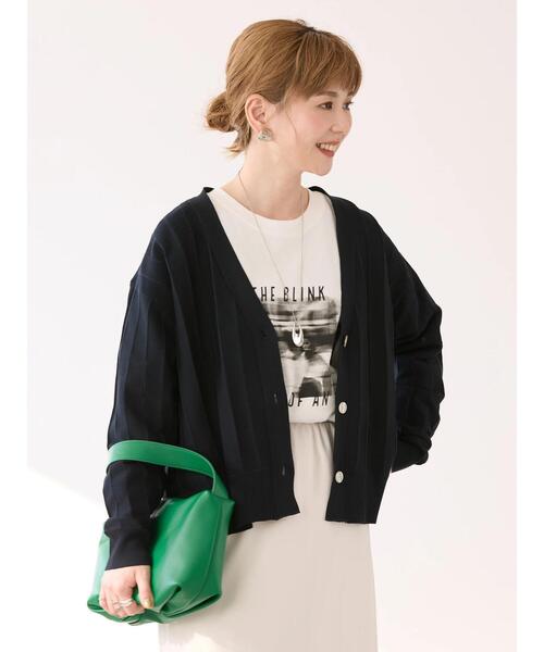 AMERICAN HOLIC（アメリカンホリック）の「針抜きVネックニットカーディガン（カーディガン/ボレロ・レディース・アイボリー/グリーン/ネイビー・M/L）」の12枚目の写真