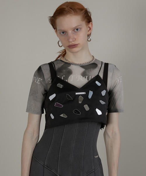 PRANK PROJECT(プランクプロジェクト)の「ミラーエンブリッシュレイヤードトップ / Mirror Embellished Layered Top(ベスト・レディース・ピンク/ブラック・FREE)」の8枚目の写真