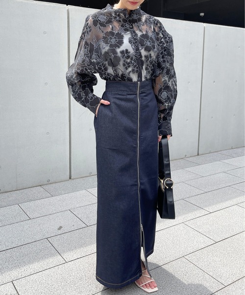 Meli rich(メリーリッチ)の「フラワージャガードシアーバンドカラーシャツ(シャツ/ブラウス・レディース・オフホワイト/ブラック/アイボリー・FREE)」の20枚目の写真