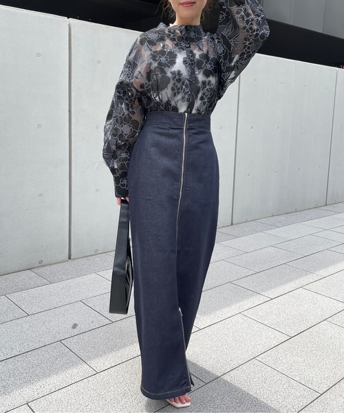 Meli rich(メリーリッチ)の「フラワージャガードシアーバンドカラーシャツ(シャツ/ブラウス・レディース・オフホワイト/ブラック/アイボリー・FREE)」の15枚目の写真