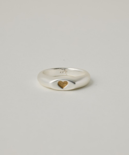 ANU(アヌ)の「petite heart ring - ペティットハートリング(リング・レディース・ゴールド/シルバー・9号/11号)」の15枚目の写真