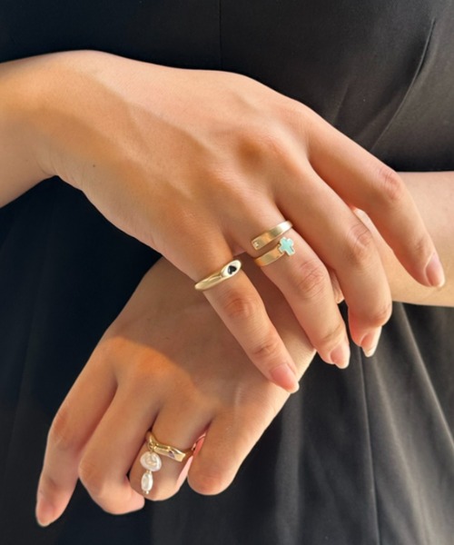 ANU(アヌ)の「petite heart ring - ペティットハートリング(リング・レディース・ゴールド/シルバー・9号/11号)」の20枚目の写真