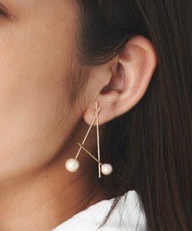 トライアングルパールピアス