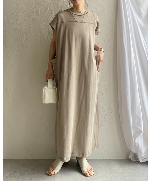 She's Closet(シーズクローゼット)の「配色ステッチポケット半袖フレンチスリーブロング丈Tシャツワンピース(ワンピース・レディース・ブラック/グレイッシュベージュ・FREE)」の18枚目の写真