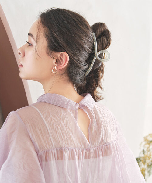 KOBE LETTUCE(コウベレタス)の「ヘアクリップ(バレッタ/ヘアクリップ・レディース・クリアブラウン/ブラウン/キャメル/ブラック/アイボリー/クリアグリーン/ホワイト系/グレー系・F)」の5枚目の写真