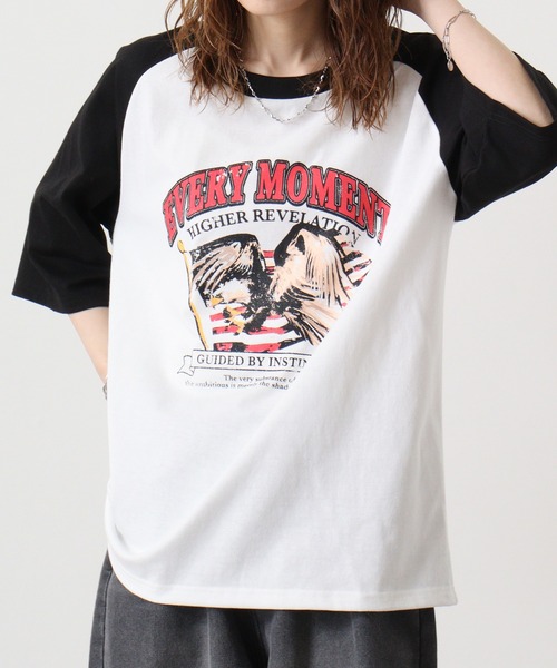 FUNALIVE(ファンアライブ)の「天竺 ラグランプリントTシャツ 半袖(Tシャツ/カットソー・メンズ・ホワイト系1/ホワイト系3/ホワイト系2/ブラック系2/ブラック系1/ホワイト系6/ホワイト系5/ホワイト系4・L/M/XL)」の2枚目の写真