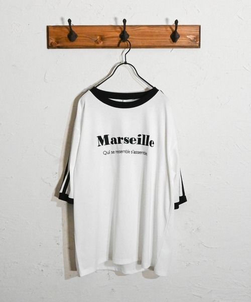 Anytime Songs(エニータイムソングス)の「16/TC 天竺袖ライン 刺繍Tシャツ(ハートLOGO、Marseille)(Tシャツ/カットソー・メンズ・ホワイト/ホワイト系その他/ブラック系その他/ブラック・MEDIUM/LARGE/X-LARGE/SMALL)」の1枚目の写真