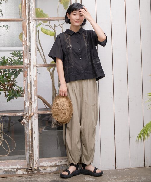 LBC(エルビーシー)の「こま編みフラワーバケットハット(ハット・レディース・キャメル/グレー・FREE)」の18枚目の写真