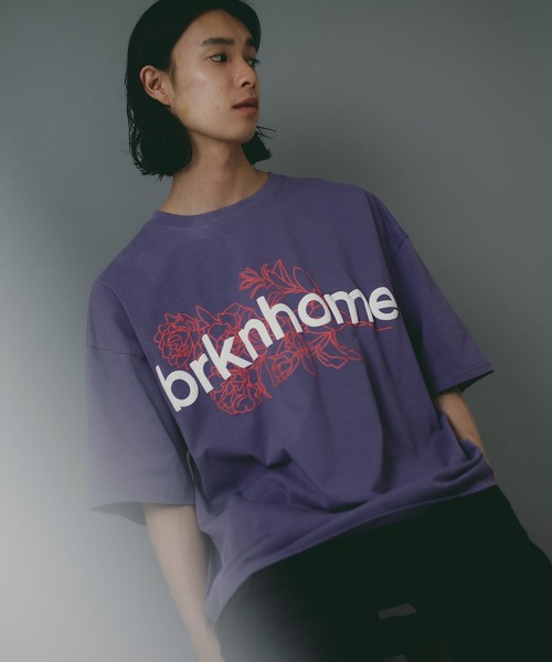 brknhome(ブロークンホーム)の「【brknhome/ブロークンホーム】 発泡プリントロゴ オーバーサイズ Tシャツ(Tシャツ/カットソー・メンズ・パープル/ホワイト/ブラック・LARGE/MEDIUM)」の2枚目の写真