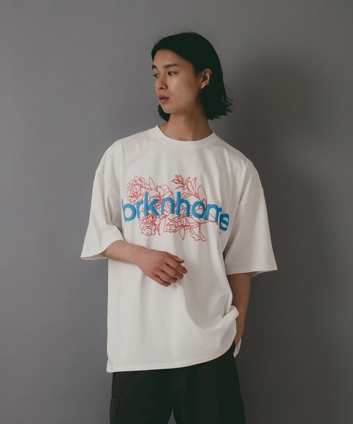 brknhome(ブロークンホーム)の「【brknhome/ブロークンホーム】 発泡プリントロゴ オーバーサイズ Tシャツ(Tシャツ/カットソー・メンズ・パープル/ホワイト/ブラック・LARGE/MEDIUM)」の4枚目の写真