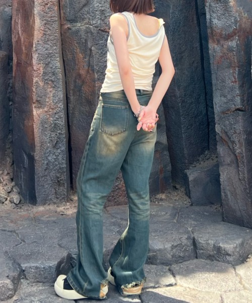 shesame(シーセム)の「vintage- ike flare denim(デニムパンツ・レディース・インディゴブルー/ブラック・MEDIUM/LARGE)」の12枚目の写真
