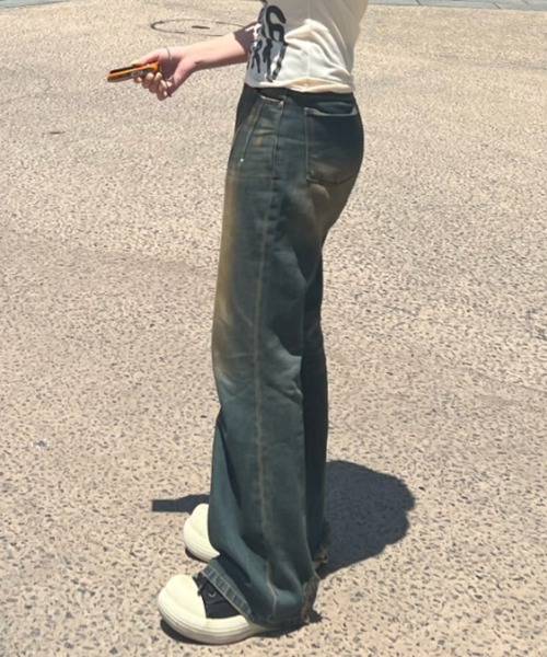 shesame(シーセム)の「vintage- ike flare denim(デニムパンツ・レディース・インディゴブルー/ブラック・MEDIUM/LARGE)」の7枚目の写真