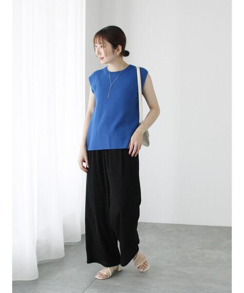 Te chichi TERRASSE（テチチテラス）の「【抗菌防臭】フレンチスリーブトップス（ニット/セーター・レディース・オフホワイト/イエロー/グリーン/ブルー/ブラック・F）」の7枚目の写真