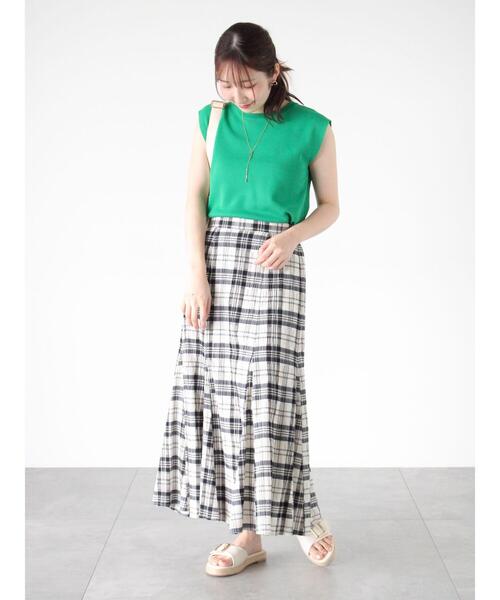 Te chichi TERRASSE（テチチテラス）の「【抗菌防臭】フレンチスリーブトップス（ニット/セーター・レディース・オフホワイト/イエロー/グリーン/ブルー/ブラック・F）」の18枚目の写真