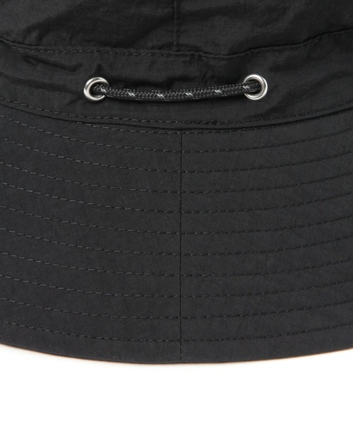 studio CLIP（スタディオクリップ）の「撥水ナイロンサファリハット（ハット・レディース・ベージュ/ブラック・FREE）」の15枚目の写真