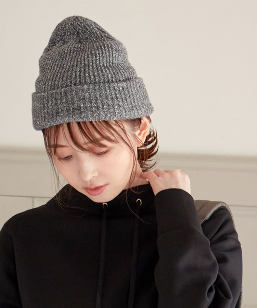 ikka（イッカ）の「スパンコールラメ混ニットワッチ（ニットキャップ/ビーニー・レディース・ピンク/オフホワイト/グレー/チャコールグレー・FREE）」の16枚目の写真