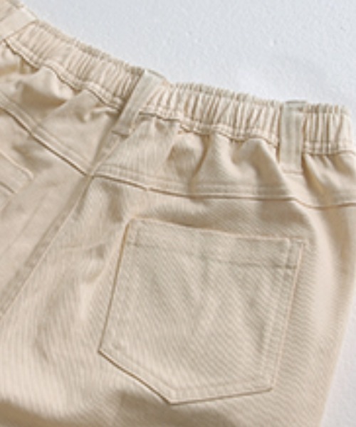 HUG.U（ハグユー）の「くしゅゆるエアリーパンツ（チノパンツ・レディース・アイボリー/オリーブ/ブラック/ダークブルー/モカ/アッシュグレー・XL/M/S/L）」の17枚目の写真