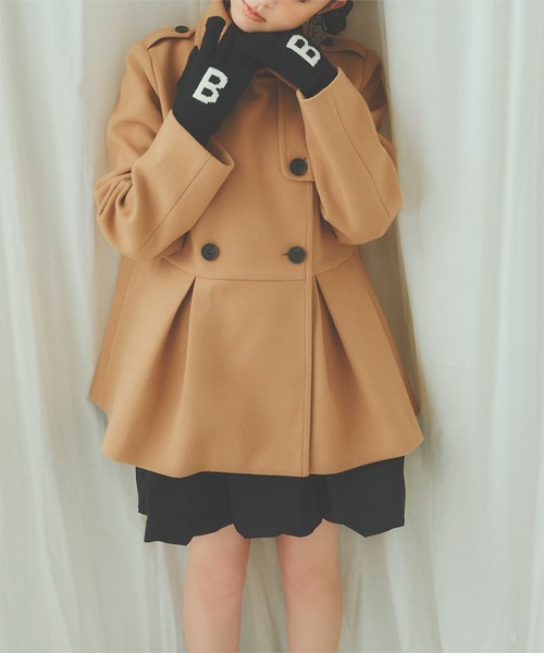 KOBE LETTUCE（コウベレタス）の「プリーツ切替ペプラムダブルボタンコート（ダウンジャケット/コート・レディース・チャコール/キャメル/ブラック・M）」の12枚目の写真