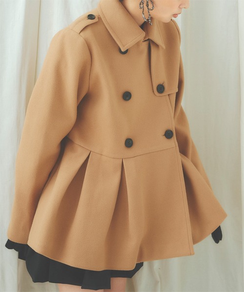 セール】プリーツ切替ペプラムダブルボタンコート（ダウンジャケット