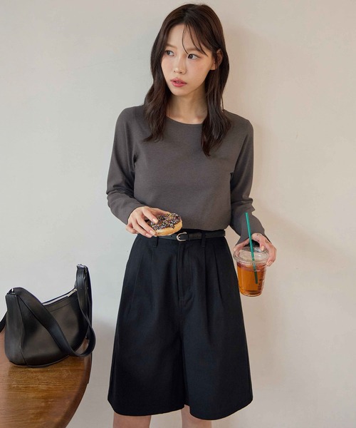 CHAN ME(チャンミ)の「【新色追加】ラウンドネックTシャツ(Tシャツ/カットソー・レディース・グレー/チャコールグレー/ブルー/ブラック/ホワイト/ピンク/グリーン系/ネイビー/オレンジ/ブラウン/チャコール・MEDIUM/LARGE/X-LARGE)」の5枚目の写真