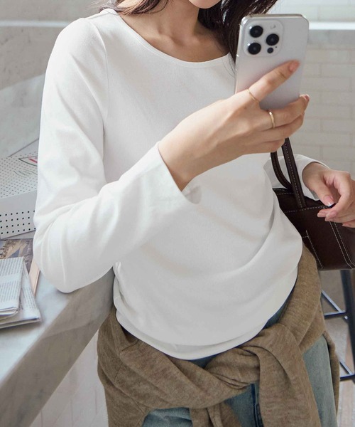 CHAN ME(チャンミ)の「【新色追加】ラウンドネックTシャツ(Tシャツ/カットソー・レディース・グレー/チャコールグレー/ブルー/ブラック/ホワイト/ピンク/グリーン系/ネイビー/オレンジ/ブラウン/チャコール・MEDIUM/LARGE/X-LARGE)」の21枚目の写真