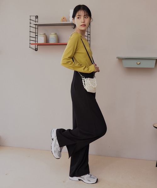 CHAN ME(チャンミ)の「【新色追加】ラウンドネックTシャツ(Tシャツ/カットソー・レディース・グレー/チャコールグレー/ブルー/ブラック/ホワイト/ピンク/グリーン系/ネイビー/オレンジ/ブラウン/チャコール・MEDIUM/LARGE/X-LARGE)」の13枚目の写真