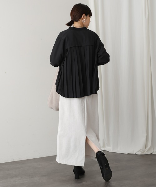 Bou Jeloud（ブージュルード）の「バックプリーツジップブルゾン（ブルゾン・レディース・ブラック/ベージュ・38）」の10枚目の写真