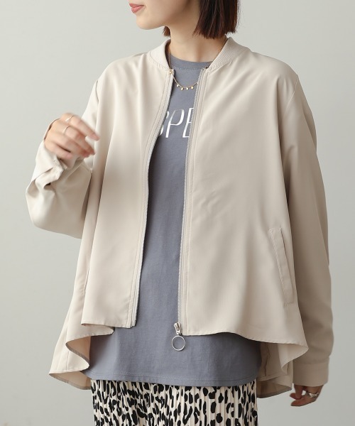 Bou Jeloud（ブージュルード）の「バックプリーツジップブルゾン（ブルゾン・レディース・ブラック/ベージュ・38）」の15枚目の写真