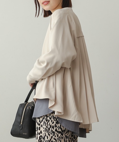 Bou Jeloud（ブージュルード）の「バックプリーツジップブルゾン（ブルゾン・レディース・ブラック/ベージュ・38）」の19枚目の写真