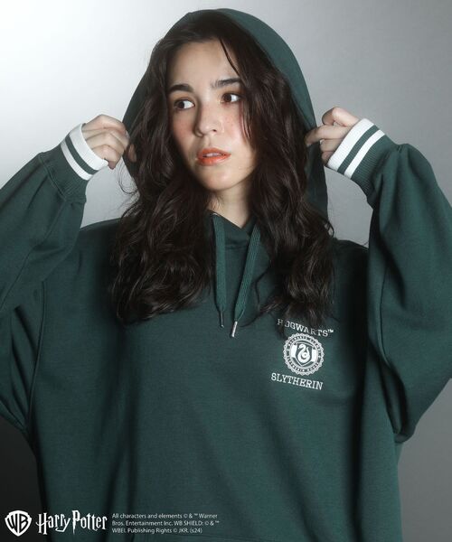 Green　Parks（グリーンパークス）の「ハリー・ポッター／袖口ライン裏毛フーディー（パーカー・レディース・レッド/グリーン/イエロー/ネイビー・FREE）」の10枚目の写真