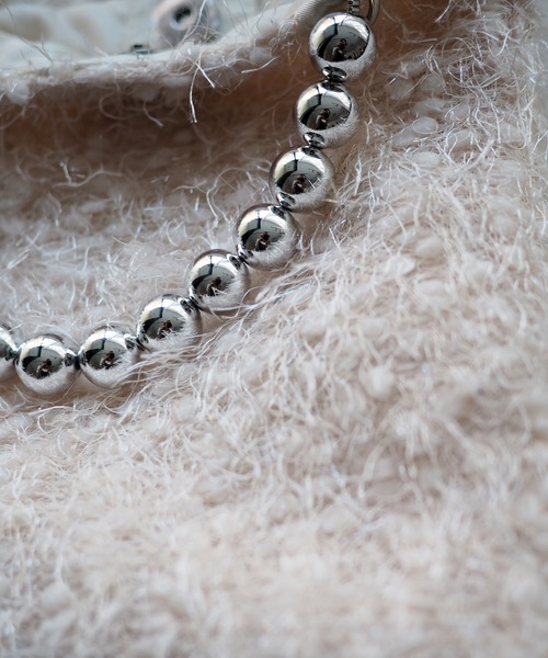 et.UNiVER(エトユニベール)の「Fur accessory bag(トートバッグ・レディース・ブラック/ベージュ・FREE)」の7枚目の写真