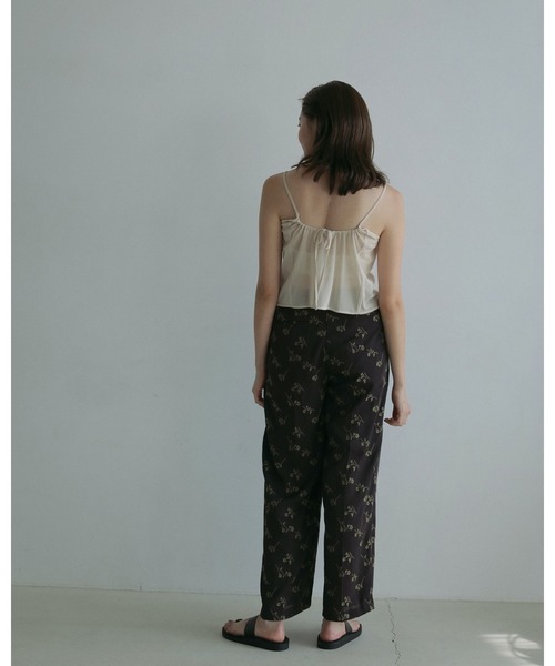 anuke(アンヌーク)の「Backopen Tulle Camisole(キャミソール・レディース・ブラウン/クリーム・FREE)」の5枚目の写真