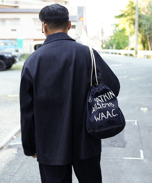 WAIPER.inc（ワイパーインク）の「米軍 1940's U.S.ARMY M-37 デニムバラック パーソナルエフェクツバッグ MADE OF”KAIHARA DENIM”WAIPER.inc【WP1040】（ショルダーバッグ・メンズ・インディゴブルー/ブラック・ONE SIZE）」の5枚目の写真