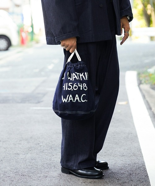 WAIPER.inc（ワイパーインク）の「米軍 1940's U.S.ARMY M-37 デニムバラック パーソナルエフェクツバッグ MADE OF”KAIHARA DENIM”WAIPER.inc【WP1040】（ショルダーバッグ・メンズ・インディゴブルー/ブラック・ONE SIZE）」の6枚目の写真