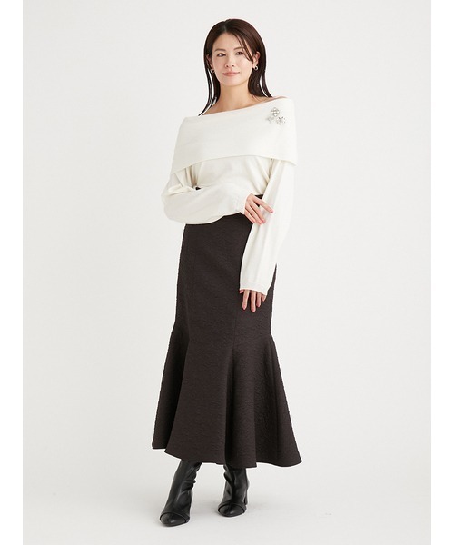 CELFORD（セルフォード）の「ブローチセットオフショルプルオーバー