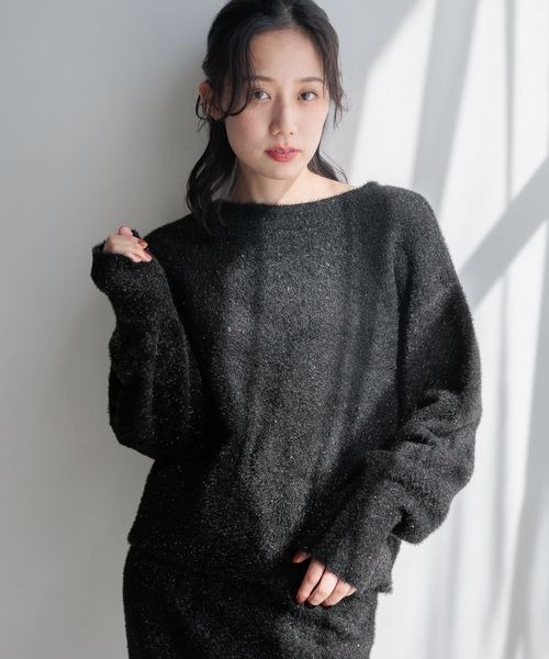 LOWRYS FARM(ローリーズファーム)の「2WAYシャギーラメジッププルオーバーLS 156563(ニット/セーター・レディース・ブラック/グレー・FREE)」の2枚目の写真