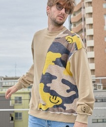 STUD MUFFIN | STUD MUFFIN/スタッドマフィン/Smile Camo Asymmetry Crew Sweat(スウェット)